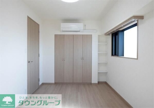 ルーブル下赤塚の物件内観写真